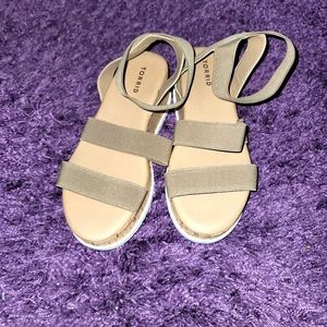 Wedge sandals